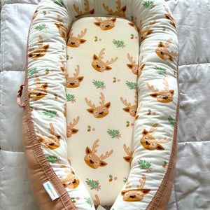 Baby lounger/baby nest